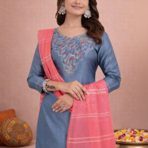 Klotden Women Ethnic Motifs Embroidered Regular Thread Work Kurta with Trousers & With Dupatta - Image 5