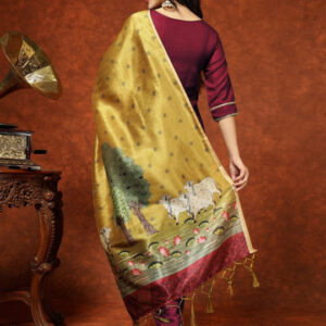 Kalini Women Straight Kurta Pant Set With Digital Print Dupatta - Image 3